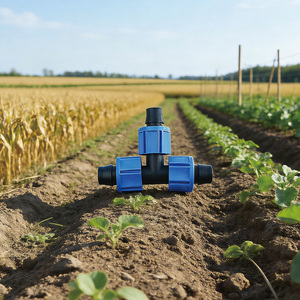Raccordi a T per Tubi Gocciolatori da 16mm, a 3 Vie con Barba, per Irrigazione Frutteti - Product Image 2
