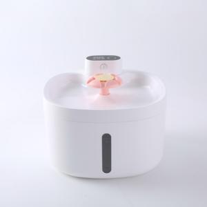 Dispensador de Agua Automático para Mascotas con Bandeja de Acero Inoxidable y Filtro para Gatos y Perros en Interiores - Product Image 6
