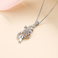 Nouveau Collier Pendentif Rose Xindeyi 2025 en Argent S925 avec Moissanite, Chaîne Câble Bicolore Plaqué, Bijou à 4 Griffes pour Usage Quotidien et Cadeau
