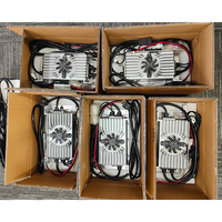 Chargeur intelligent de batterie au lithium 1500W IP67 étanche multi-tension 48V 72V 96V pour chariots élévateurs industriels EV OEM ODM