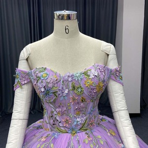 Lsany274 Elegante Vestido de Quinceañera con Corsé Lavanda, Escote Corazón, Apliques de Encaje Floral y Cola Circular Tipo Catedral Jancember - Product Image 5