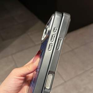 Funda de Fibra de Carbono con Patrón a Cuadros Degradado para Teléfono PC, Magnética, Antigolpes, con Carga Inalámbrica para <span class=keywords><strong>iPhone</strong></span> 17 16 Pro - Product Image 4