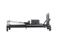 Machine de Pilates Reformer en alliage d'aluminium noir avec Cadillac et demi-tour, lit de yoga pour studio commercial, prix de gros OEM