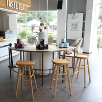 Chaise en bois massif de haute qualité en forme de pomme pour cafés, cuisines de style nordique et salons
