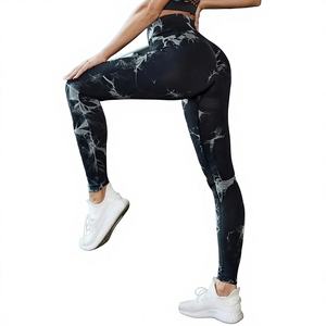 Sujetador Deportivo Sin Costuras con Estampado por Sublimación, Talla Grande, para Mujer, para Gimnasio, Entrenamiento, Yoga, Fitness, Transpirable, de Secado Rápido y Alta Sujeción - Product Image 1