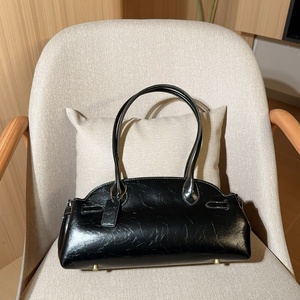 กระเป๋าถือหนังแท้กันน้ำสำหรับผู้หญิง ดีไซน์หรูหรา สไตล์วินเทจ ใช้ได้ทุกฤดู เหมาะสำหรับใช้ในชีวิตประจำวัน - Product Image 1