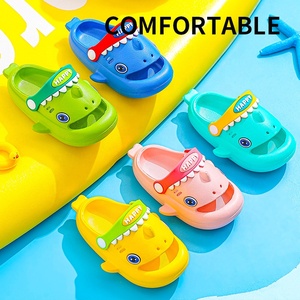 Sandales de dessin animé EVA sabots pour enfants, chaussures d'été antidérapantes en forme de requin pour garçons, 2023 - Product Image 6