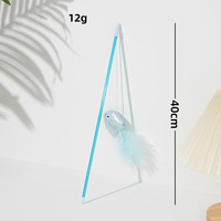Vente directe usine – Nouvelle bâtonnette interactive pour chat en forme de poisson scintillant avec plumes – Jouet pour chat – Fournitures pour animaux de compagnie en gros