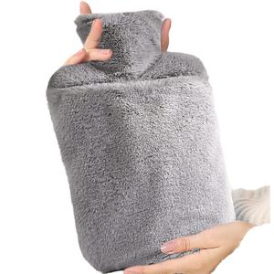 Sac chaud en peluche doux et moelleux de haute qualité sac de bouteille d'eau chaude en caoutchouc naturel BS avec couvercle de bouteille d'eau chaude personnalisé - Product Image 2