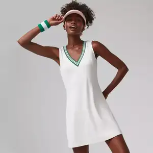 Vestido de tênis sem mangas com decote em v, feminino, branco, logotipo personalizado, roupas esportivas, uma peça, vestido de golfe, piquenique, roupas