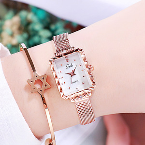 Reloj de mujer con correa de malla a la moda, reloj cuadrado para estudiantes, reloj de cuarzo impermeable para mujer, venta al por mayor. - Product Image 3