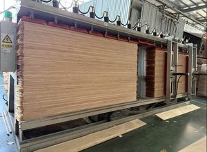 Plancher en bois flottant multicouche LongWell sur mesure, moderne, pour chambre à coucher, en chêne de 8 mm, qualité supérieure, grade naturel, brossé chaud - Product Image 4
