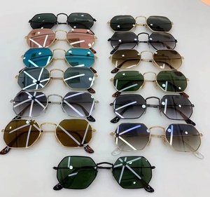 Men Gold Green Universal Classic Retro Trending Metal Frame Polygon <strong>Sun</strong> <strong>Glasses</strong> Small Octagonal Polarized Sunglasses for Women - Product Image 2