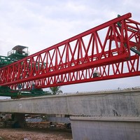 Lanceur de faisceau de grue pour la construction de ponts et ponts routiers érigeant des composants de moteur de noyau Outil de lancement de faisceau de béton