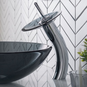 Personalizable cascada <span class=keywords><strong>Cuenca</strong></span> del grifo del baño con vidrio transparente <span class=keywords><strong>disco</strong></span> en cromo - Product Image 4