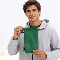 Sacs de plage en maille épaisse imprimés avec logo personnalisé pochettes réutilisables en polyester avec cordon de serrage sac d'épicerie en maille souple emballage textile