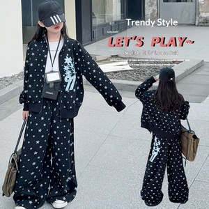 Completo due pezzi casual da <span class=keywords><strong>bambina</strong></span> stile coreano con pois e patchwork digitale, collezione Primavera 2026 - Product Image 1