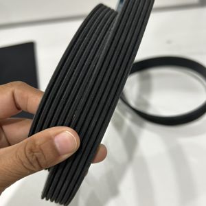 Correa PK de <span class=keywords><strong>Dongil</strong></span> -6PK1665 Materiales EPDM con Estrella Brillante - Product Image 3