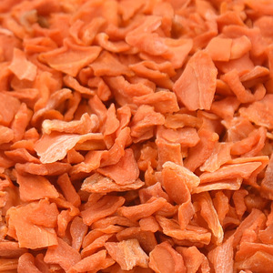 Trozos de Zanahoria Seca 500g Alimento Ecológico para Mascotas Pequeñas como Conejos, Hámsters, Chinchillas y Cobayas - Product Image 1