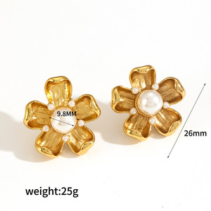 European Style Flower <b>Stud</b> <b>Earrings</b> 18K Gold Plated Zinc Alloy Bezel Setting Party Jewelry Women's Fashion <b>Earrings</b> - Product Image 4