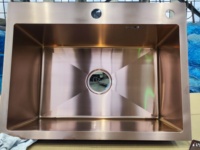 Évier de cuisine en acier inoxydable CICEL avec grande capacité et revêtement PVD doré