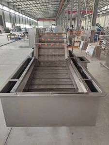 Laveuse à bande transporteuse <span class=keywords><strong>avec</strong></span> trémie pour légumes et fruits, machine à laver à bulles <span class=keywords><strong>avec</strong></span> sécheuse - Product Image 5