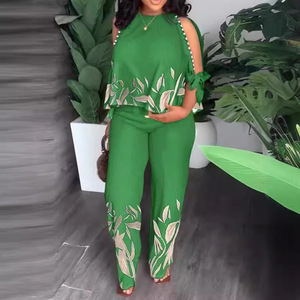 Women's Round Neck Raglan Sleeve <b>Beaded</b> <b>Top</b> With Positioned Print Long Pants Plus Size 2-Piece Set Fashion - Product Image 4