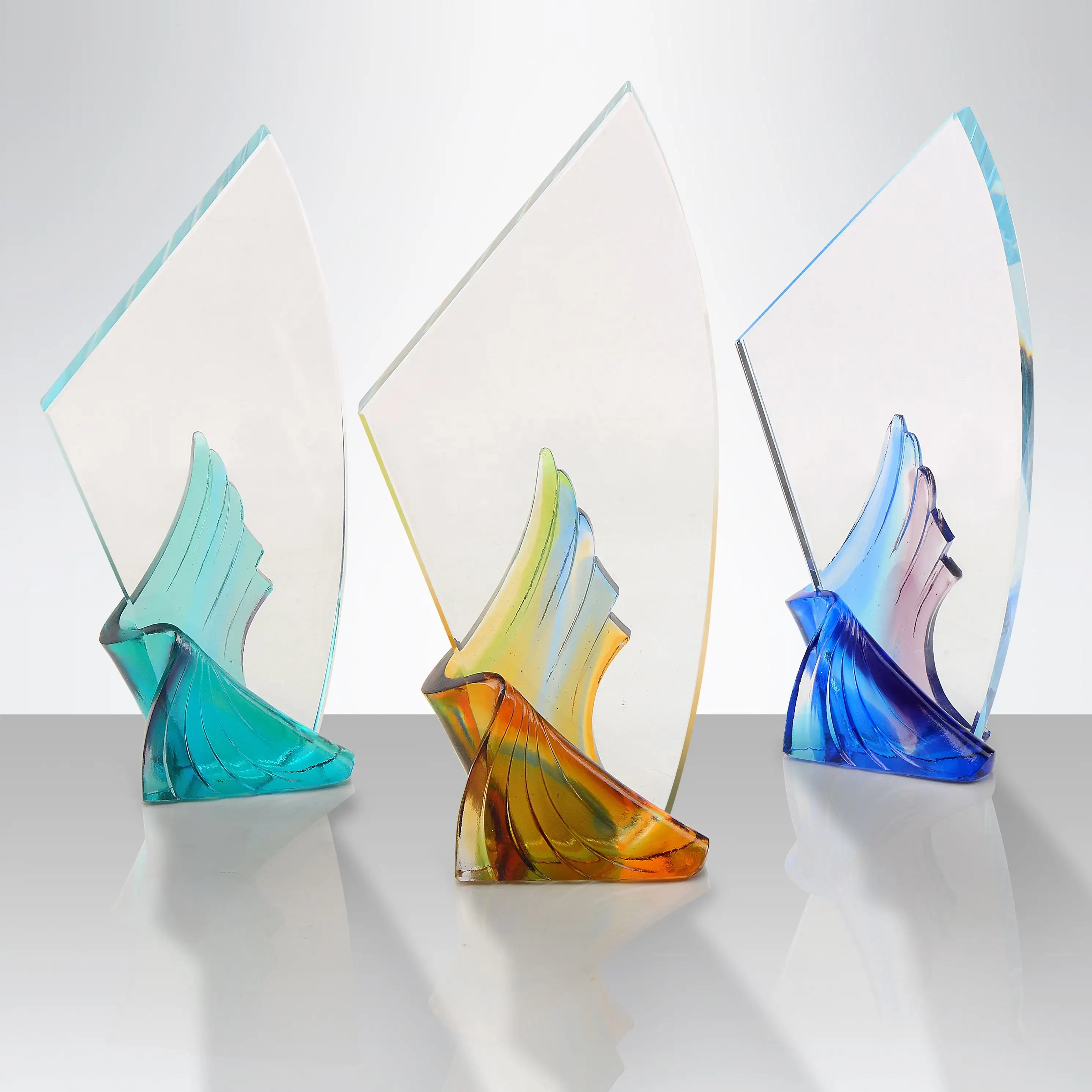 New Arrival 3D Laser Engrving Cheap Wholesale K9 Custom Coloured Glaze Blank Crystal Trophy For Souvenir
