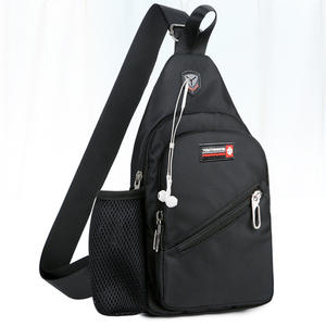 Sac <span class=keywords><strong>de</strong></span> poitrine imperméable avec prise casque, sac à bandoulière léger pour téléphone portable pour <span class=keywords><strong>homme</strong></span>, sac <span class=keywords><strong>de</strong></span> poitrine à bandoulière - Product Image 4