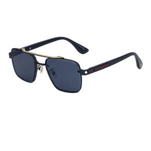 Nouvelles Lunettes de Soleil Homme Style Européen et Américain 2025, Sans Monture Biseautée, Protection UV400, Monture PC Noire, Verres Solaire Classe 2 - Product Image 3