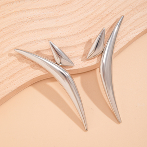 Exagéré grand <span class=keywords><strong>croissant</strong></span> <span class=keywords><strong>de</strong></span> <span class=keywords><strong>lune</strong></span> boucles <span class=keywords><strong>d</strong></span>'oreilles pour femmes à la mode dames grande <span class=keywords><strong>d</strong></span>éclaration <span class=keywords><strong>boucle</strong></span> <span class=keywords><strong>d</strong></span>'<span class=keywords><strong>oreille</strong></span> accessoires mode <span class=keywords><strong>oreille</strong></span> bijoux cadeau - Product Image 5