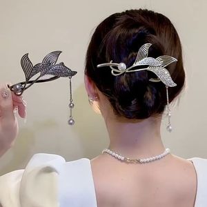 Barrettes à <span class=keywords><strong>cheveux</strong></span> vintage en alliage torsadé avec pampilles queue de poisson et perles pour <span class=keywords><strong>femme</strong></span>, élégantes pour l'été, à maintien droit avec fermoir grenouille - Product Image 1