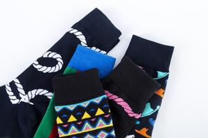 Nuovo arrivo multicolore cotone personalizzato equipaggio simpatici <span class=keywords><strong>calzini</strong></span> con motivi speciali stringhe cappelli a righe <span class=keywords><strong>per</strong></span> gli uomini - Product Image 5