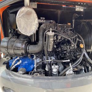 Excavatrice hydraulique Doosan DX60-9C d'occasion 2023, 6 tonnes, moteur et pompe japonais, faible nombre d'heures, certifiée CE EPA - Product Image 4