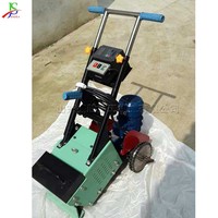 Machine à décapage de revêtement de sol à haute efficacité, équipement de déneigement manuel pour piste, pour l'élimination du caoutchouc de piste