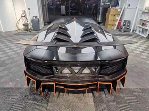 Kit carrosserie en fibre de carbone style DMC pour Lamborghini Aventador LP700 720 750, état neuf - Comprend un capot de cabine arrière amélioré - Product Image 3