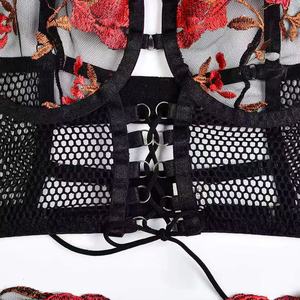 2026 Çok Satan Kadın Yüksek Kaliteli Seksi İç Giyim Bodysuit Seti Dantel Külot Tanga İşlemeli Çevre Dostu Nefes Alabilen 3 Parça - Product Image 4