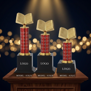 Trophée en métal, modèle 618, en forme de livre, colonne rouge, plaqué or, gravure, base noire, moulage sous pression, portable, récompense de rentrée scolaire et de remise des diplômes - Product Image 1