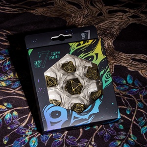 Boîte à dés hexagonale vide en carton et plastique pour D&D RPG, avec logo personnalisé, emballage pour dés de <span class=keywords><strong>Dungeons</strong></span> <span class=keywords><strong>and</strong></span> <span class=keywords><strong>Dragons</strong></span> - Product Image 4