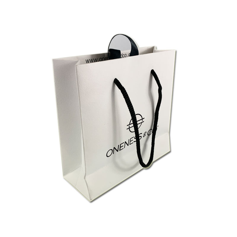 Custom Wholesale Embossed Gold Boutique Packaging Custom Shopping Pink Kraft Paper Bag With Logo