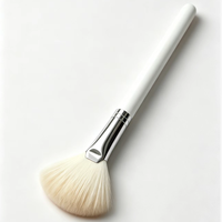 Pinceau éventail en poils de chèvre naturels super doux et moelleux, marque privée, pour fard à joues, poudre, maquillage du visage, kit d'outils cosmétiques