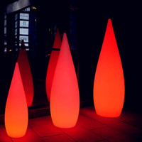 Lampu Lantai Dekorasi Tetesan Air Tenaga Surya Plastik LED Modern Kecil Grosir Pabrik