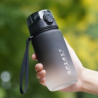 Bouteille d'eau en plastique réutilisable anti-fuite et alimentaire BABYBEAN avec couvercle et corde, capacités 600ml/750ml/1000ml