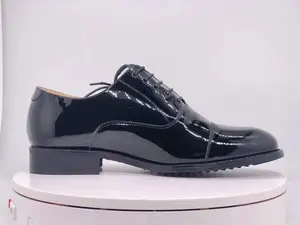 Высококачественная кожаная обувь для офицеров