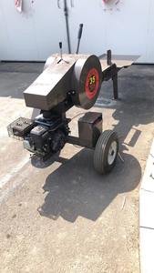 Processeur <span class=keywords><strong>de</strong></span> bois <span class=keywords><strong>de</strong></span> chauffage automatique à essence <span class=keywords><strong>de</strong></span> 35 tonnes Fendeuse <span class=keywords><strong>de</strong></span> bûches Hydraulique Ajuster la <span class=keywords><strong>cale</strong></span> croisée - Product Image 6