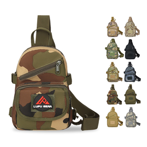 Venta al por mayor al aire libre multifuncional táctico camuflaje Casual <span class=keywords><strong>hombro</strong></span> <span class=keywords><strong>pecho</strong></span> <span class=keywords><strong>y</strong></span> cintura bolsa para equipo de defensa personal - Product Image 1