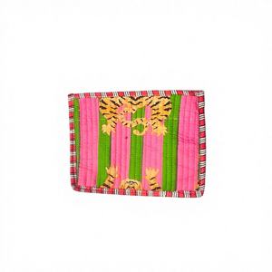 Monedero de algodón acolchado Golden Dot - Accesorio de moda casual mini, audaz y sostenible - Product Image 1