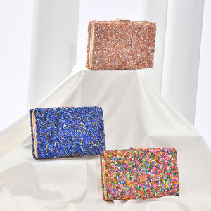 Pochette diamantée colorée extravagante Dîner de fête senior à la mode Pochette rivale envoyée - Product Image 1