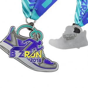 Medalla de premio deportivo de fútbol de doble logotipo 3D personalizada en oro Chapado en cobre con cordón de cinta de sublimación/ - Product Image 1
