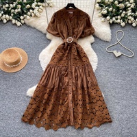 Robe longue élégante en dentelle verte à manches bouffantes et à volants, avec ceinture en perles, pour femmes, vêtements décontractés pour les fêtes et le quotidien